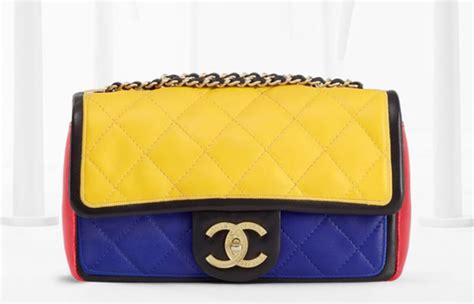 Check out Chanel’s Spring 2013 bags and accessories, now